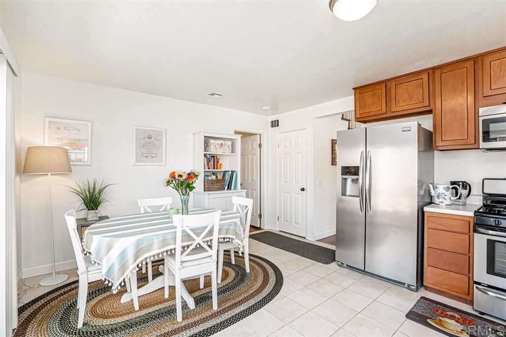 13341 Sutter Mill Road Poway, CA 92064 - Photo 8 of 25