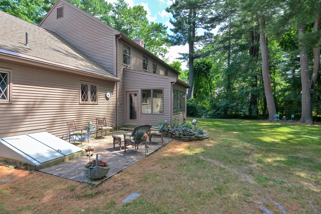 26 Parkvale Road Needham, MA 02492 - Photo 24 of 27
