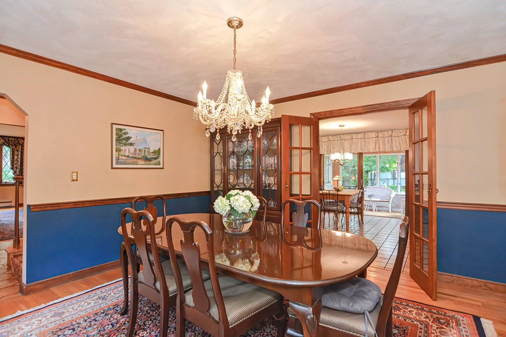 26 Parkvale Road Needham, MA 02492 - Photo 8 of 27