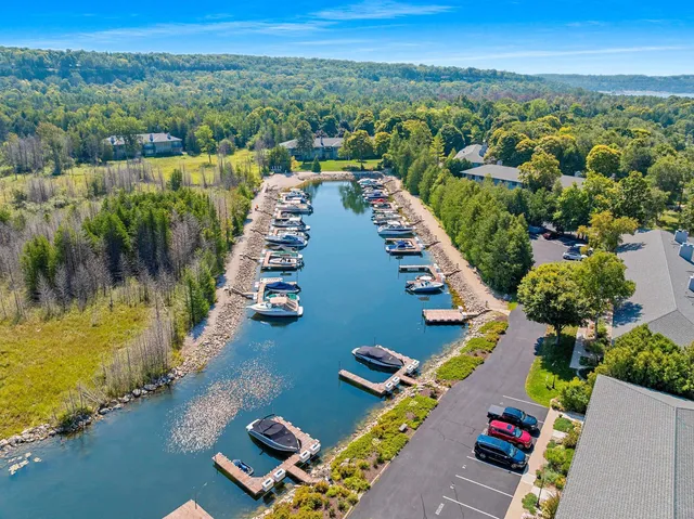 $575,000 | 4654 Harbor Drive, Unit K6, Egg Harbor, WI 54209