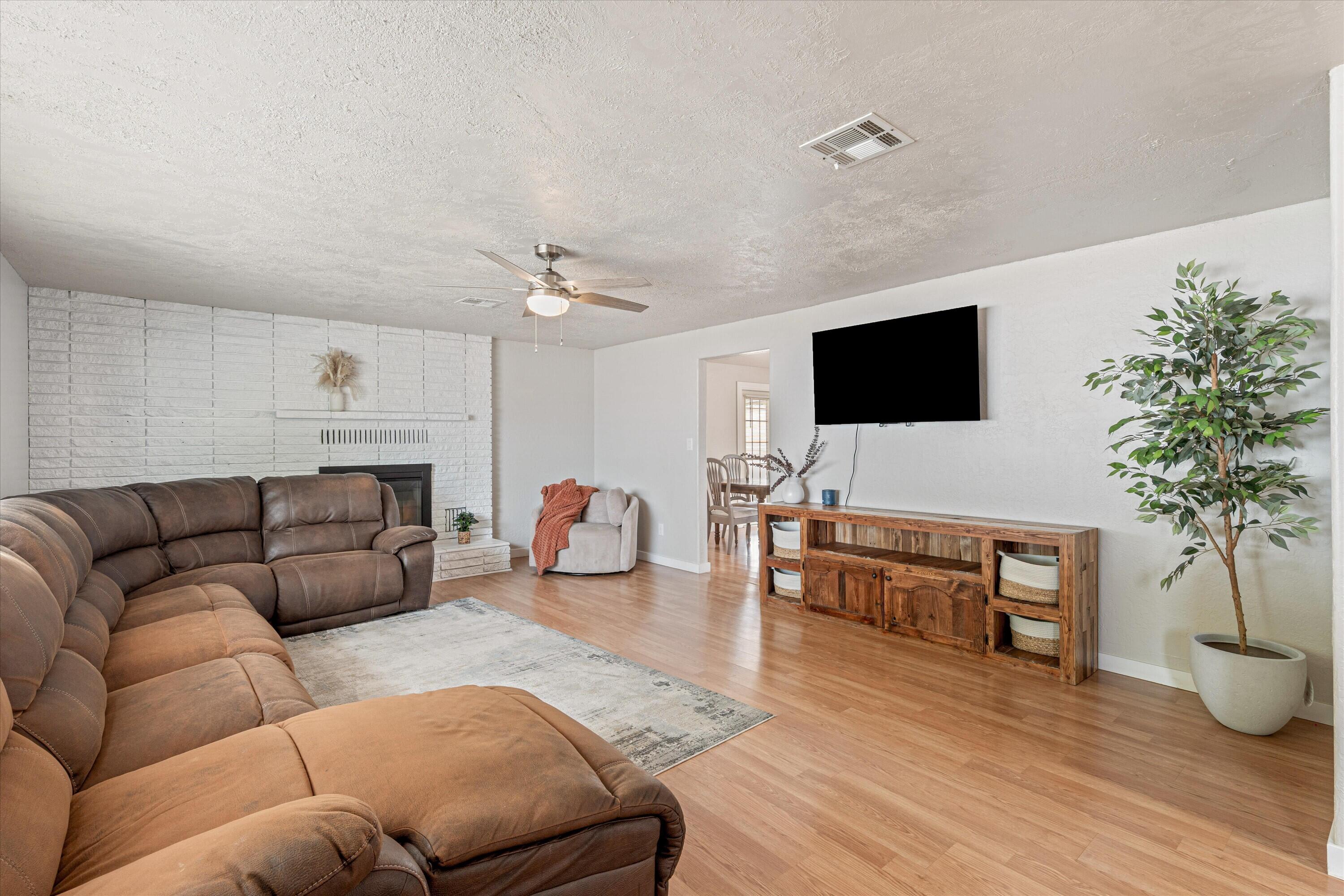 1649 West State Street Hurricane, UT 84737 - Photo 15 of 94 16 Unit A Living Room