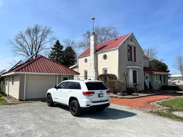 $899,900 | 66278 Us Highway, Goshen, IN 46526