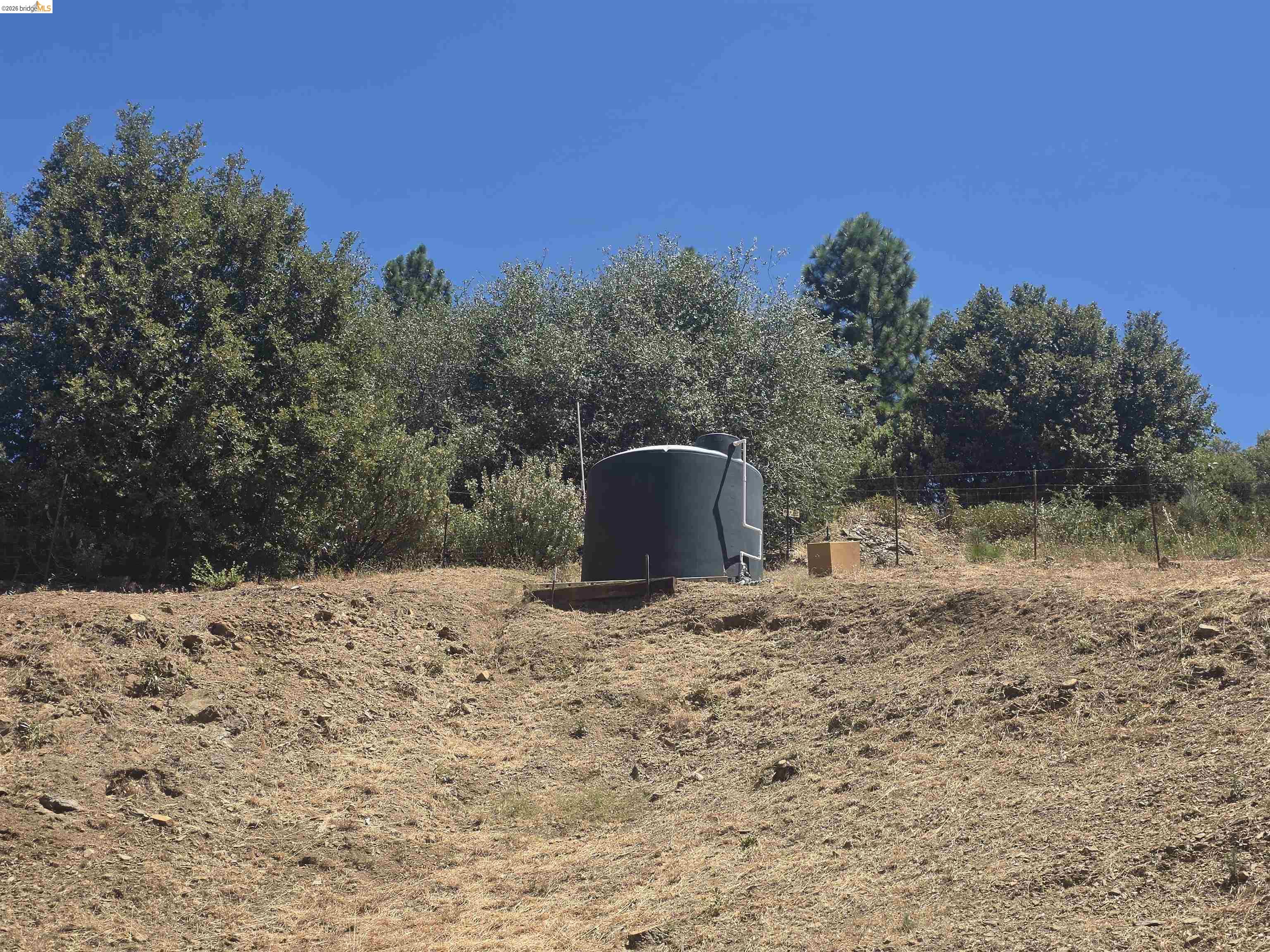 8262 Jackass Ridge Road Coulterville, CA 95311 - Photo 23 of 45 Gallery Image 23
