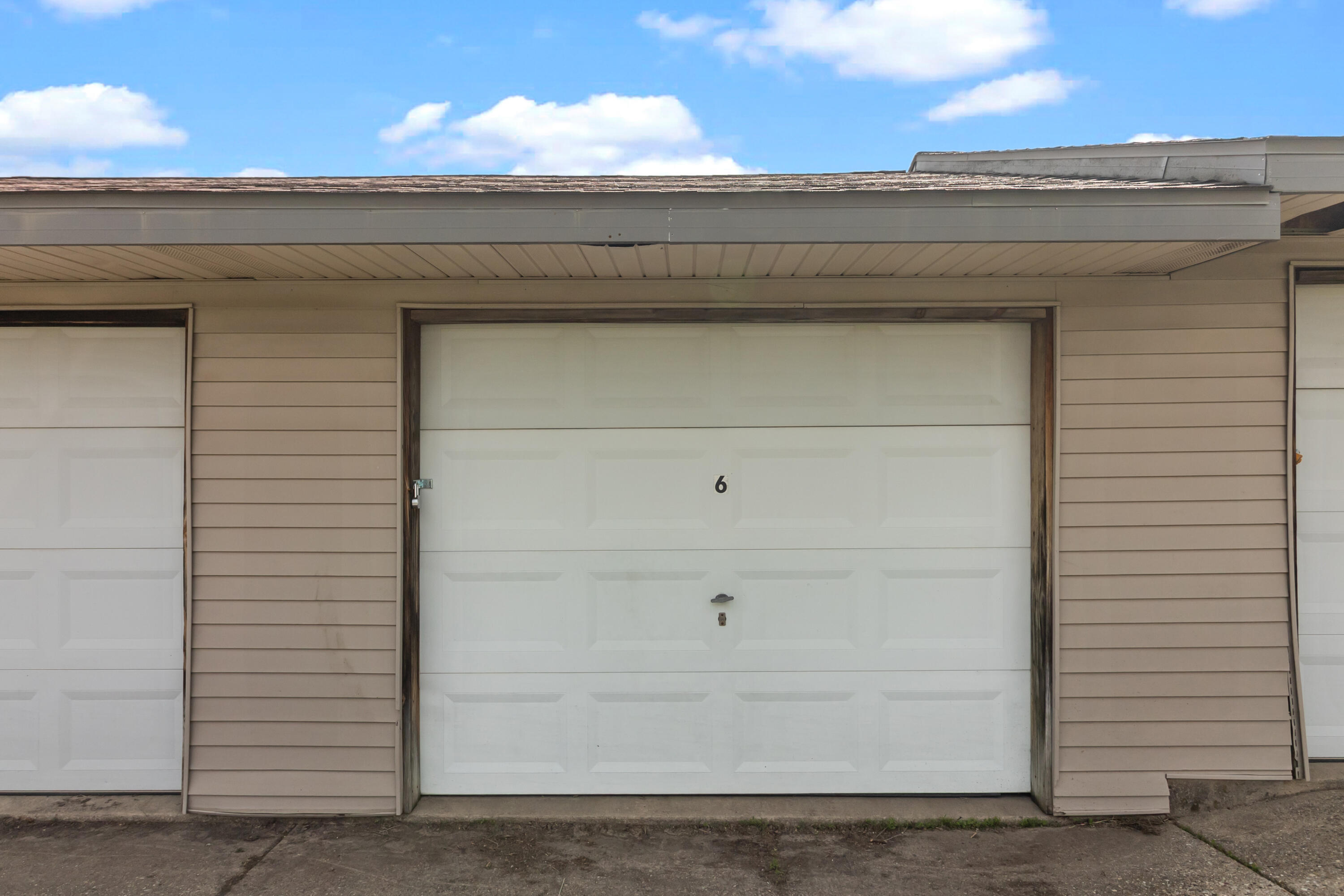 1011 South 2nd Street, Unit 6 Delavan, WI 53115 - Photo 17 of 19 Garage