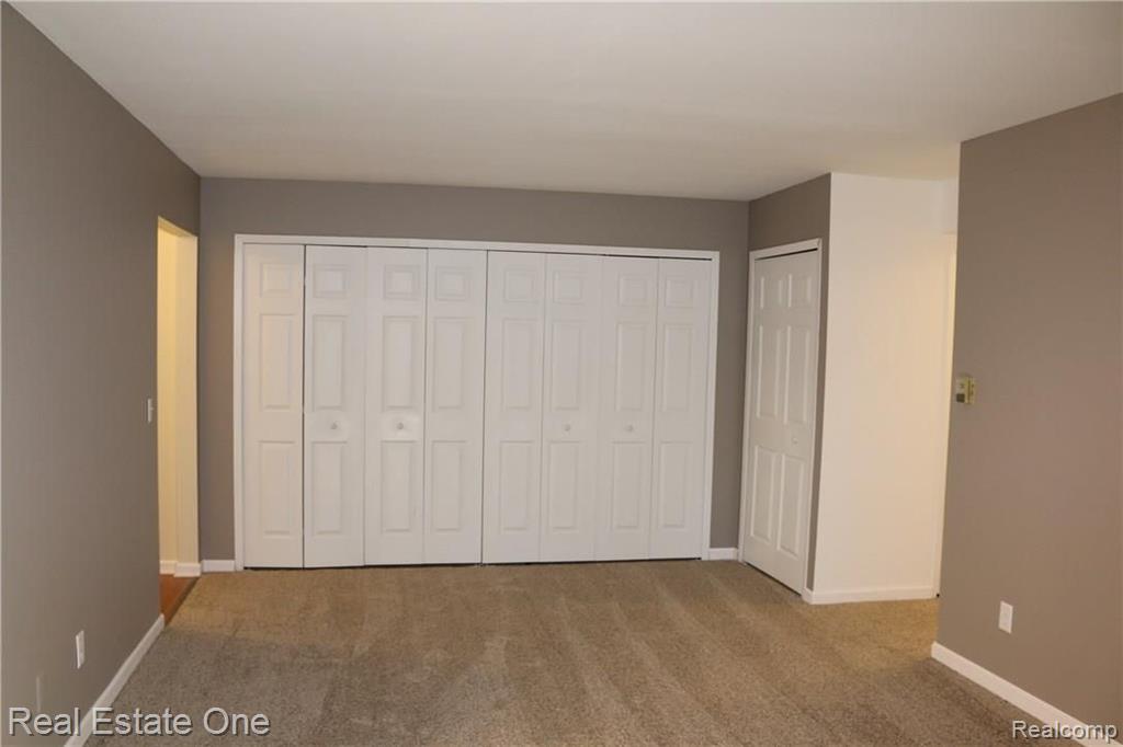 30038 West 12 Mile Road, Unit 42 Farmington, MI 48334 - Photo 5 of 23