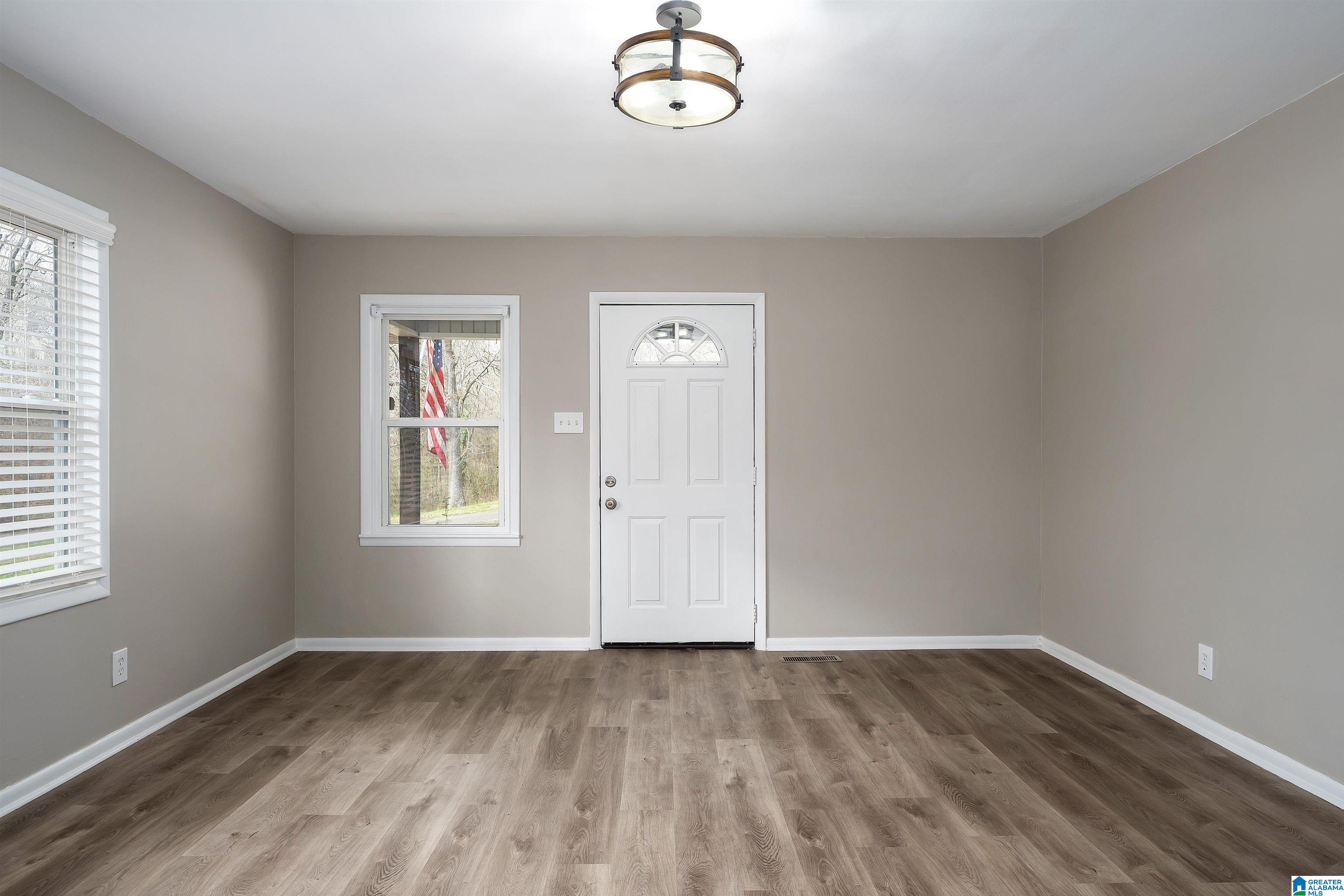 578 Cross Street Springville, AL 35146 - Photo 6 of 20