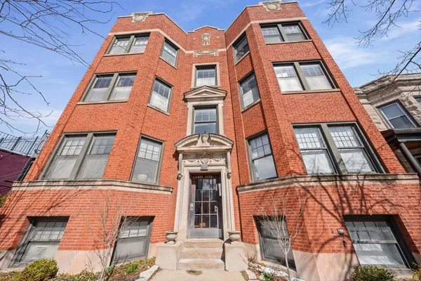 $3,750 | 1474 West Foster Avenue, Unit 3E, Chicago, IL 60640
