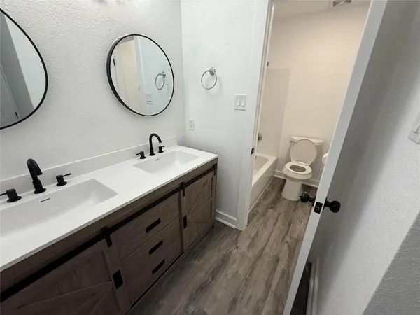 $97,990 | 8034 Antoine Drive, Unit 231, Houston, TX 77088