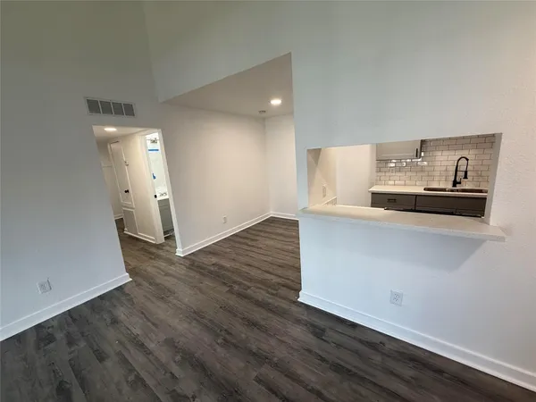 $97,990 | 8034 Antoine Drive, Unit 231, Houston, TX 77088