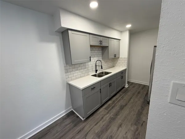 $97,990 | 8034 Antoine Drive, Unit 231, Houston, TX 77088