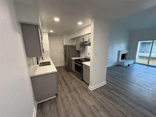 $97,990 | 8034 Antoine Drive, Unit 231, Houston, TX 77088