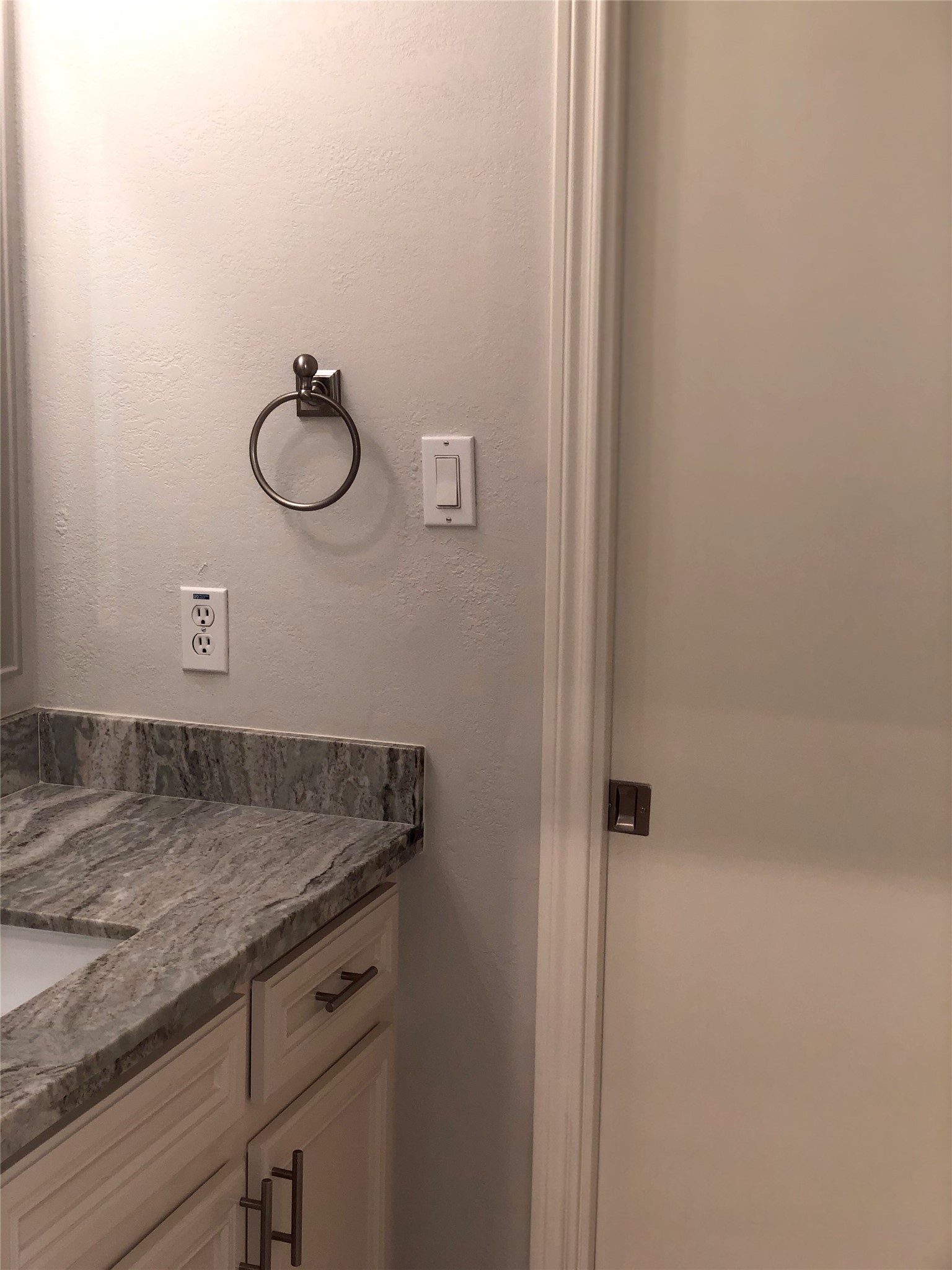 10310 Chevy Chase Drive Houston, TX 77042 - Photo 29 of 36