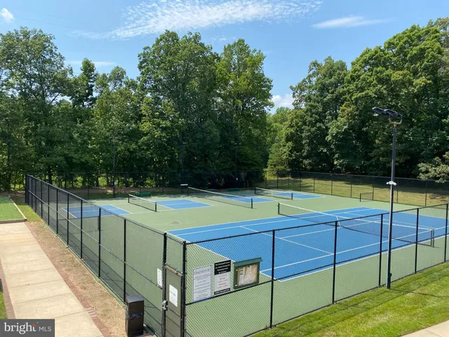 $884,950 | 6697 Ordsall Street, Alexandria, VA 22315