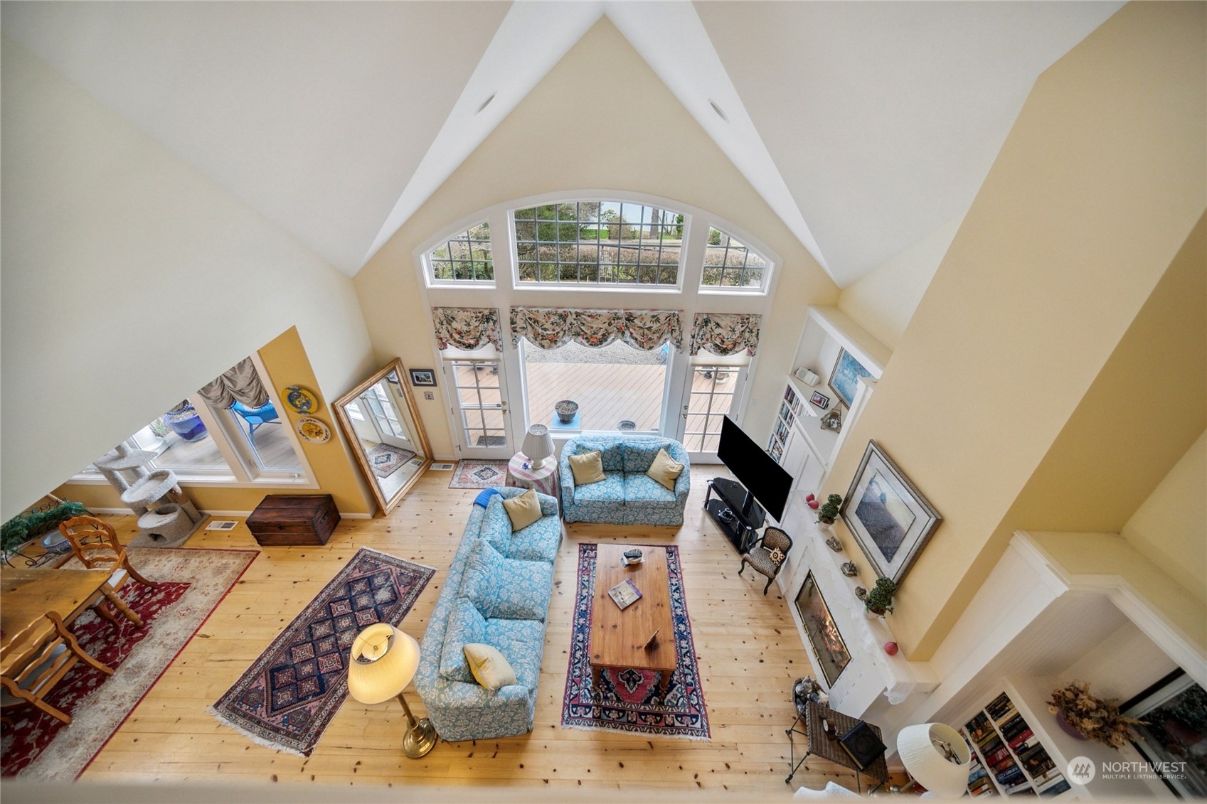 16019 Virginia Point Road Northeast Poulsbo, WA 98370 - Photo 11 of 40 Gallery Image 11