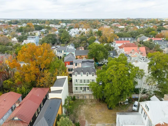 $1,690,000 | 6 Catfiddle Street, Charleston, SC 29403