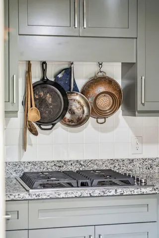 $1,690,000 | 6 Catfiddle Street, Charleston, SC 29403