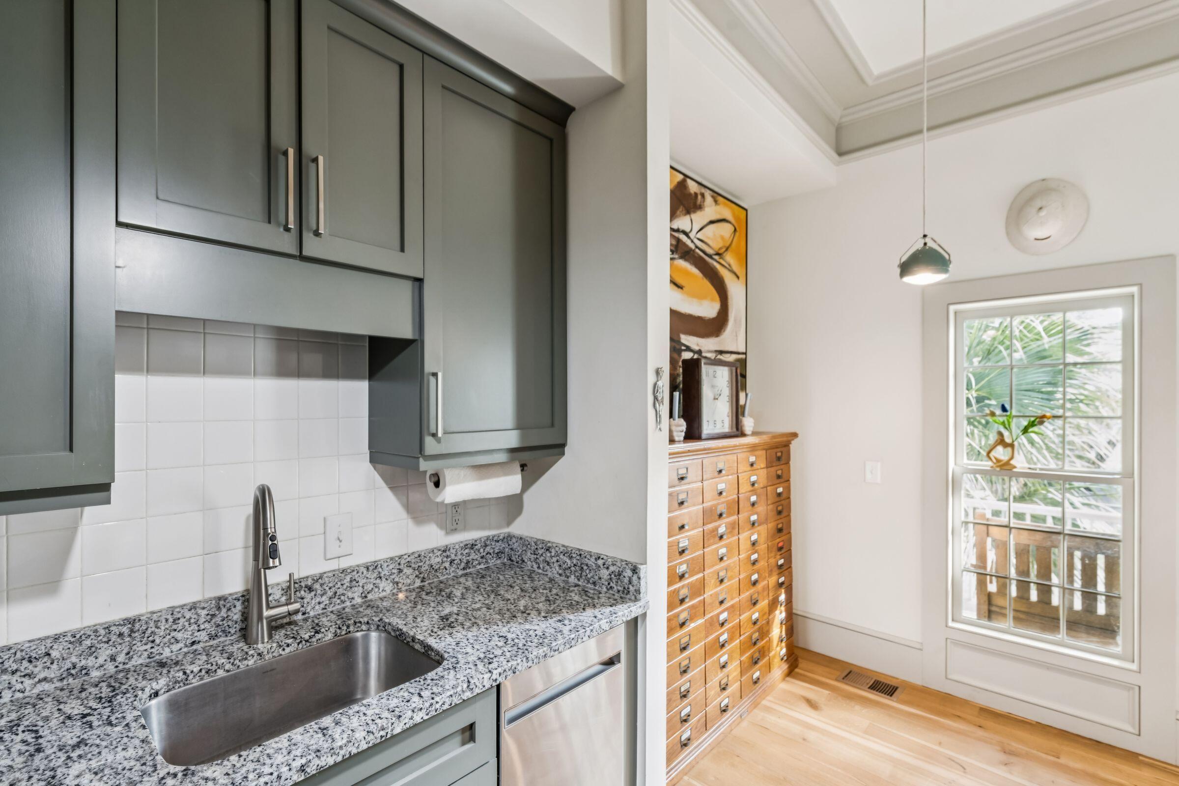 6 Catfiddle Street Charleston, SC 29403 - Photo 30 of 87 43_6CatfiddleSt-KeenEyeMarketing-042