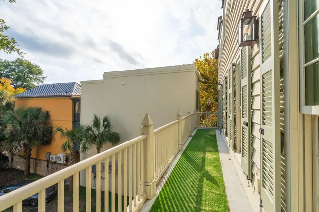 $1,690,000 | 6 Catfiddle Street, Charleston, SC 29403