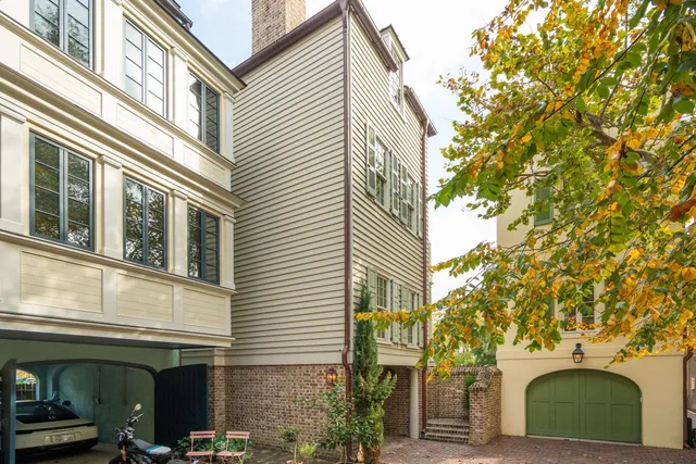 $1,690,000 | 6 Catfiddle Street, Charleston, SC 29403