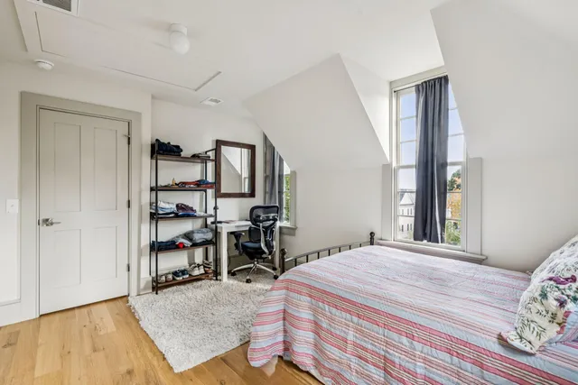 $1,690,000 | 6 Catfiddle Street, Charleston, SC 29403