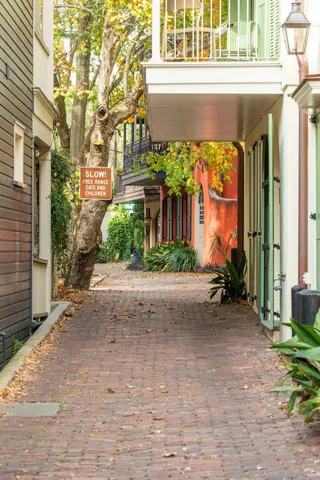 $1,690,000 | 6 Catfiddle Street, Charleston, SC 29403
