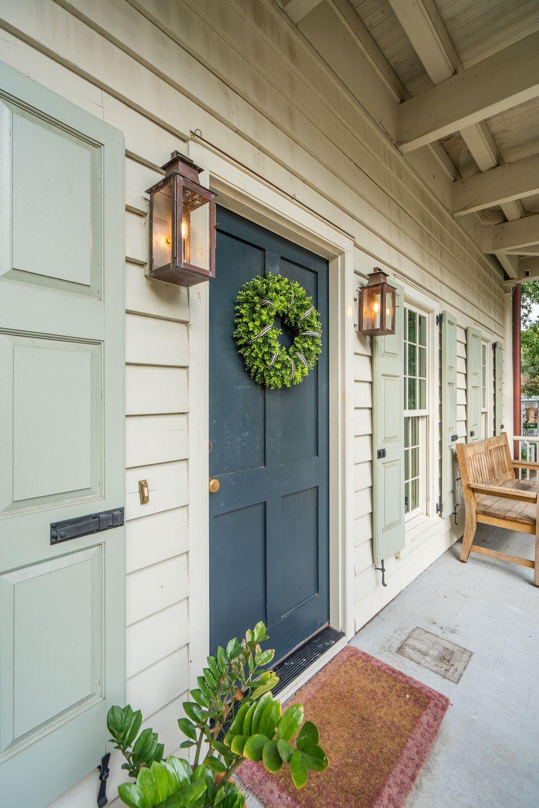 6 Catfiddle Street Charleston, SC 29403 - Photo 7 of 87 21_6CatfiddleSt-KeenEyeMarketing-020