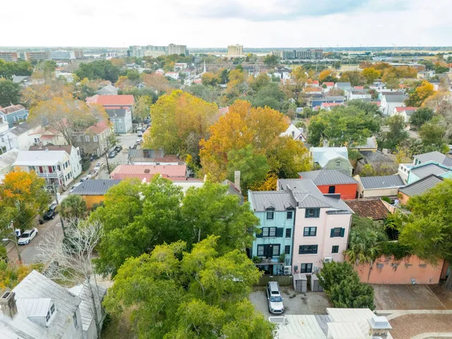 $1,690,000 | 6 Catfiddle Street, Charleston, SC 29403