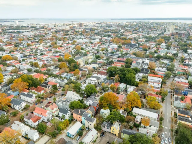 $1,690,000 | 6 Catfiddle Street, Charleston, SC 29403