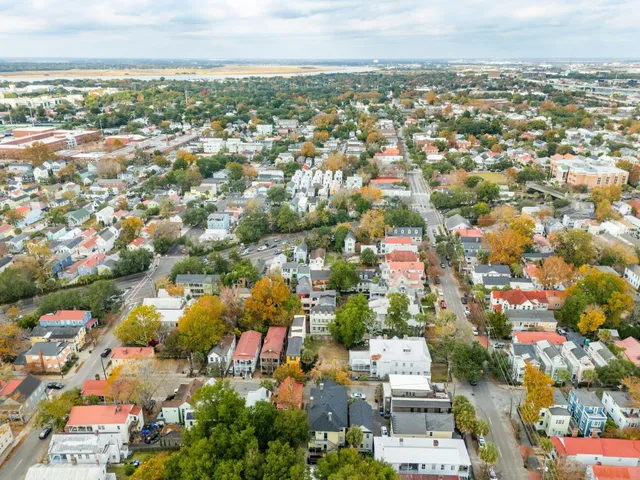 $1,690,000 | 6 Catfiddle Street, Charleston, SC 29403