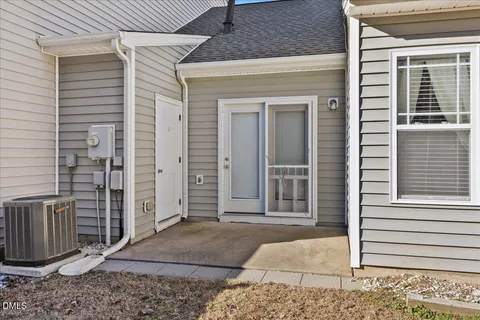 $300,000 | 743 Whitetail Creek Way, Fuquay-Varina, NC 27526