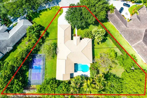 $1,800,000 | 11600 Northwest 5th Street, Plantation, FL 33325