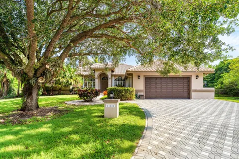 $1,800,000 | 11600 Northwest 5th Street, Plantation, FL 33325