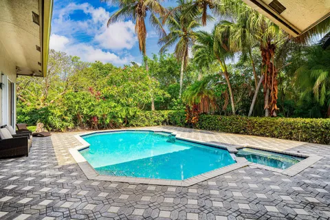 $1,800,000 | 11600 Northwest 5th Street, Plantation, FL 33325