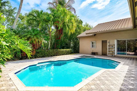 $1,800,000 | 11600 Northwest 5th Street, Plantation, FL 33325