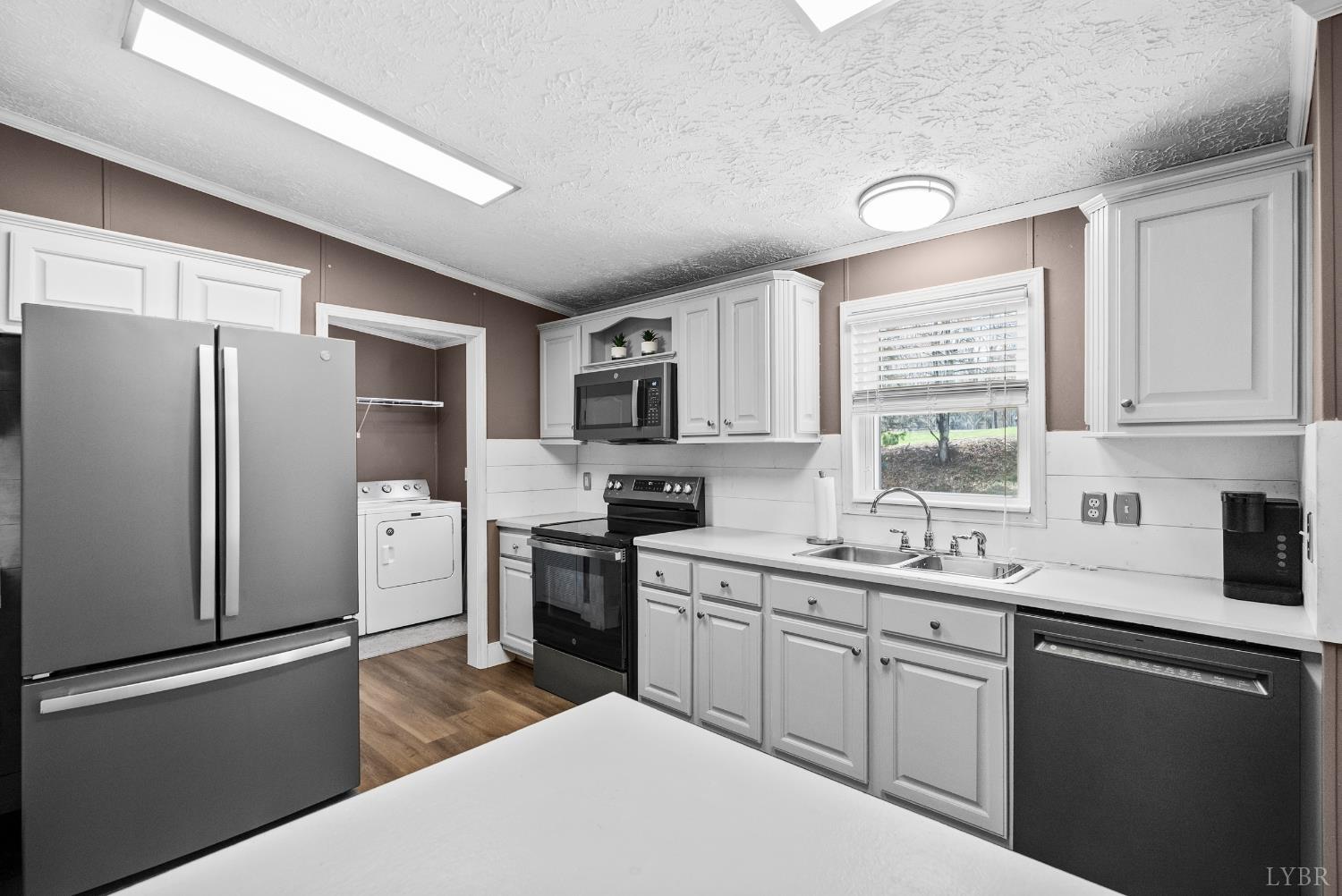 426 South Main Street Amherst, VA 24521 - Photo 11 of 35