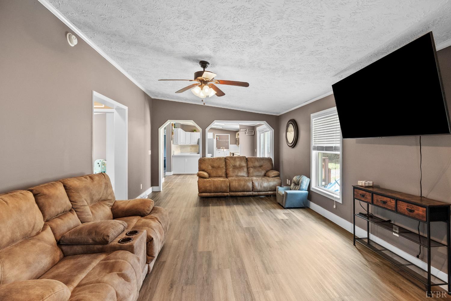 426 South Main Street Amherst, VA 24521 - Photo 16 of 35