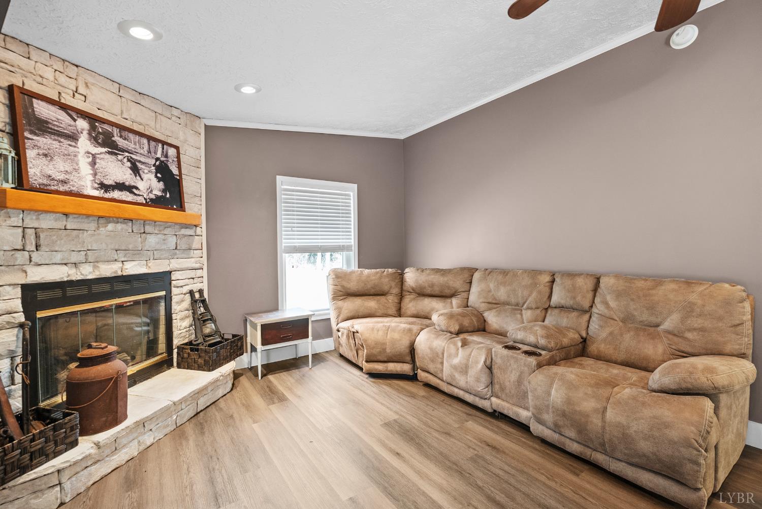 426 South Main Street Amherst, VA 24521 - Photo 17 of 35