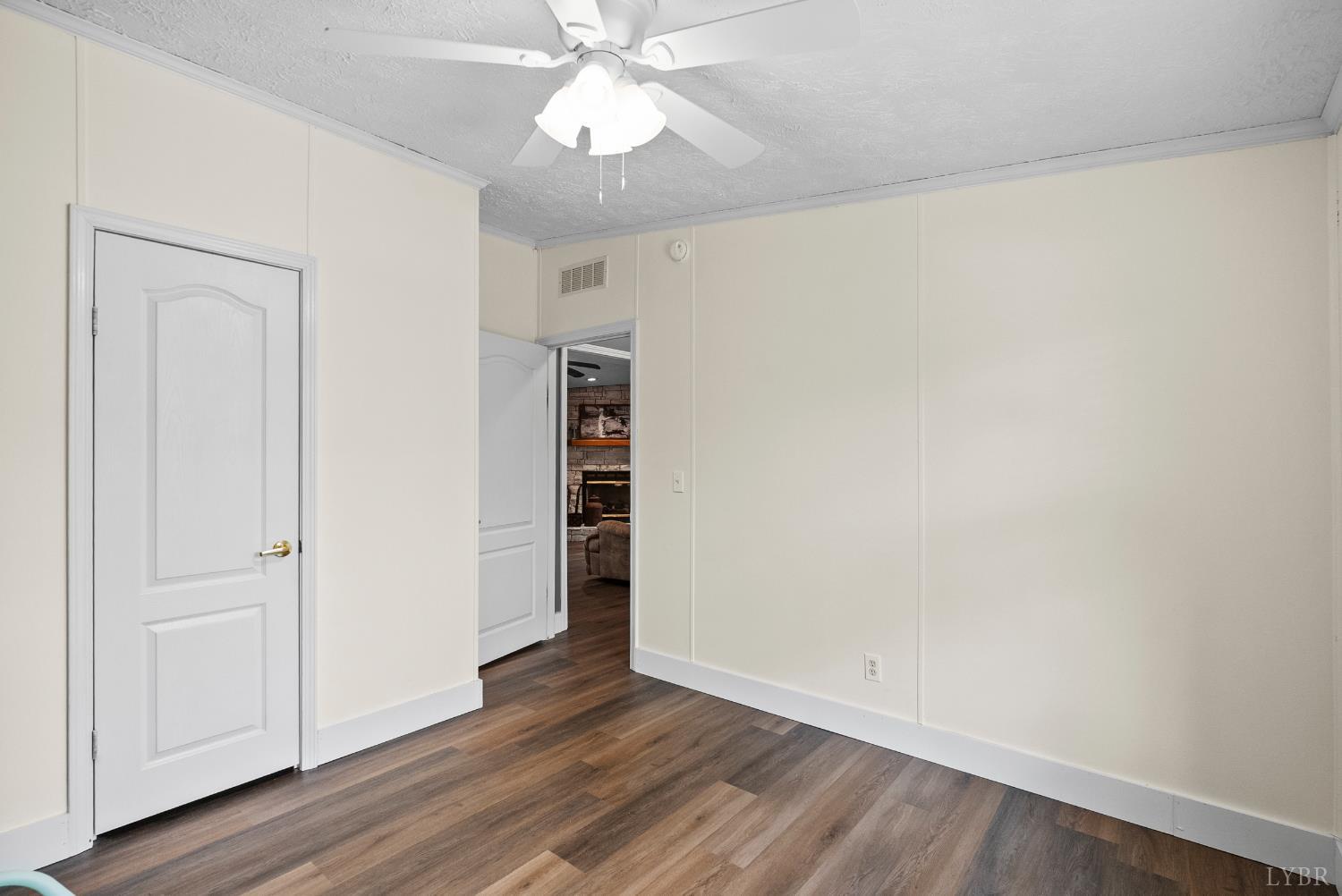 426 South Main Street Amherst, VA 24521 - Photo 22 of 35