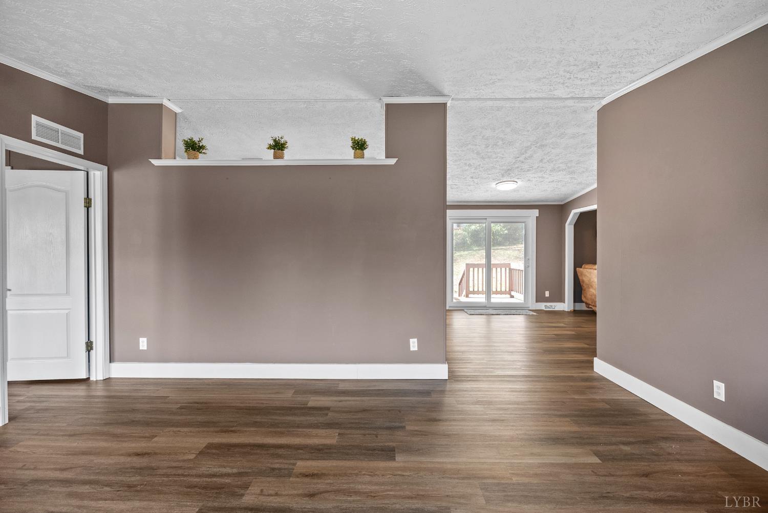 426 South Main Street Amherst, VA 24521 - Photo 4 of 35