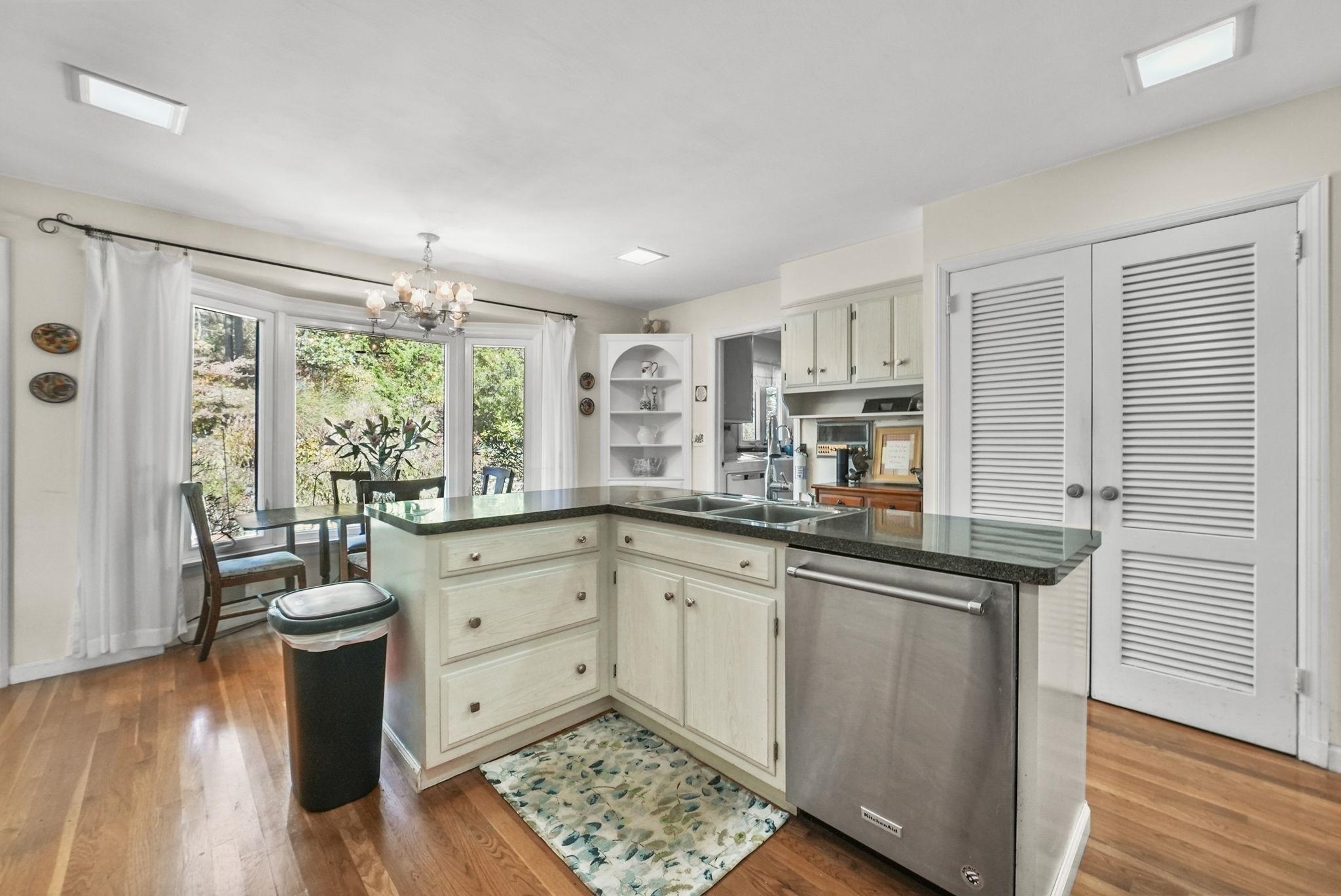 5 Rye Cliff Road Oakland, NJ 07436 - Photo 18 of 49 Gallery Image 18