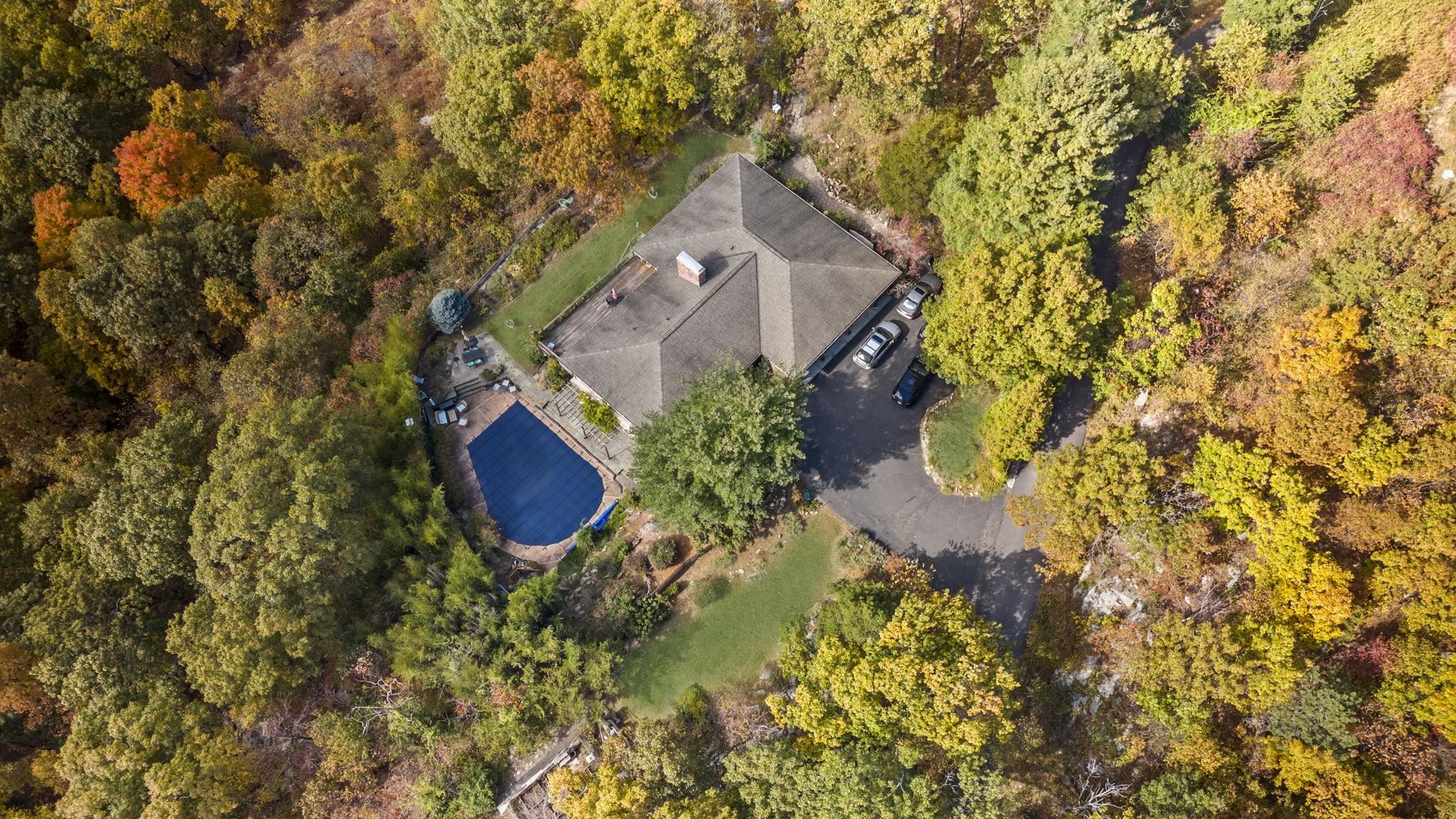 5 Rye Cliff Road Oakland, NJ 07436 - Photo 4 of 49 Gallery Image 4
