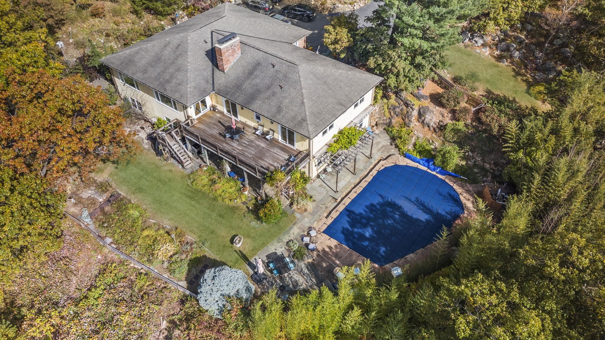 5 Rye Cliff Road Oakland, NJ 07436 - Photo 7 of 49 Gallery Image 7