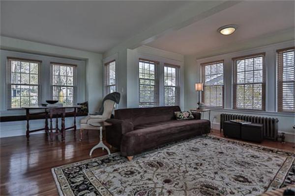 77 Woodside Road Winchester, MA 01890 - Photo 4 of 26 Gallery Image 4