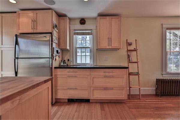77 Woodside Road Winchester, MA 01890 - Photo 9 of 26 Gallery Image 9