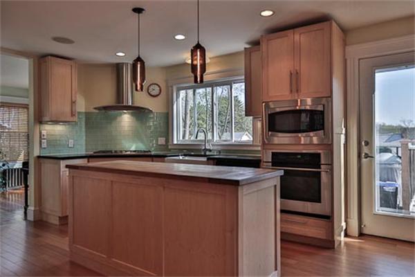 77 Woodside Road Winchester, MA 01890 - Photo 10 of 26 Gallery Image 10