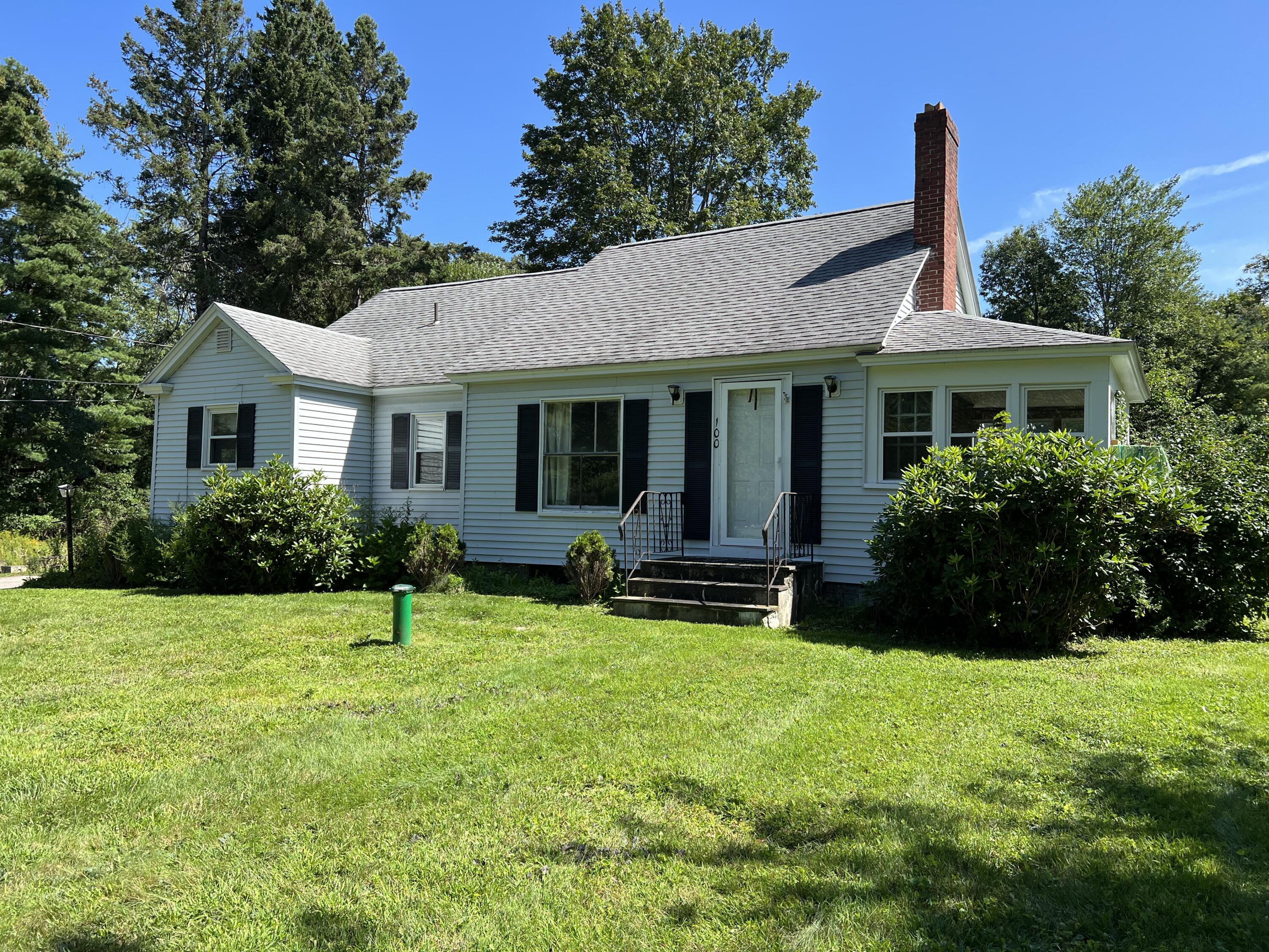 100 Wilson Road Kittery, ME 03904 - Photo 2 of 24 IMG_3020