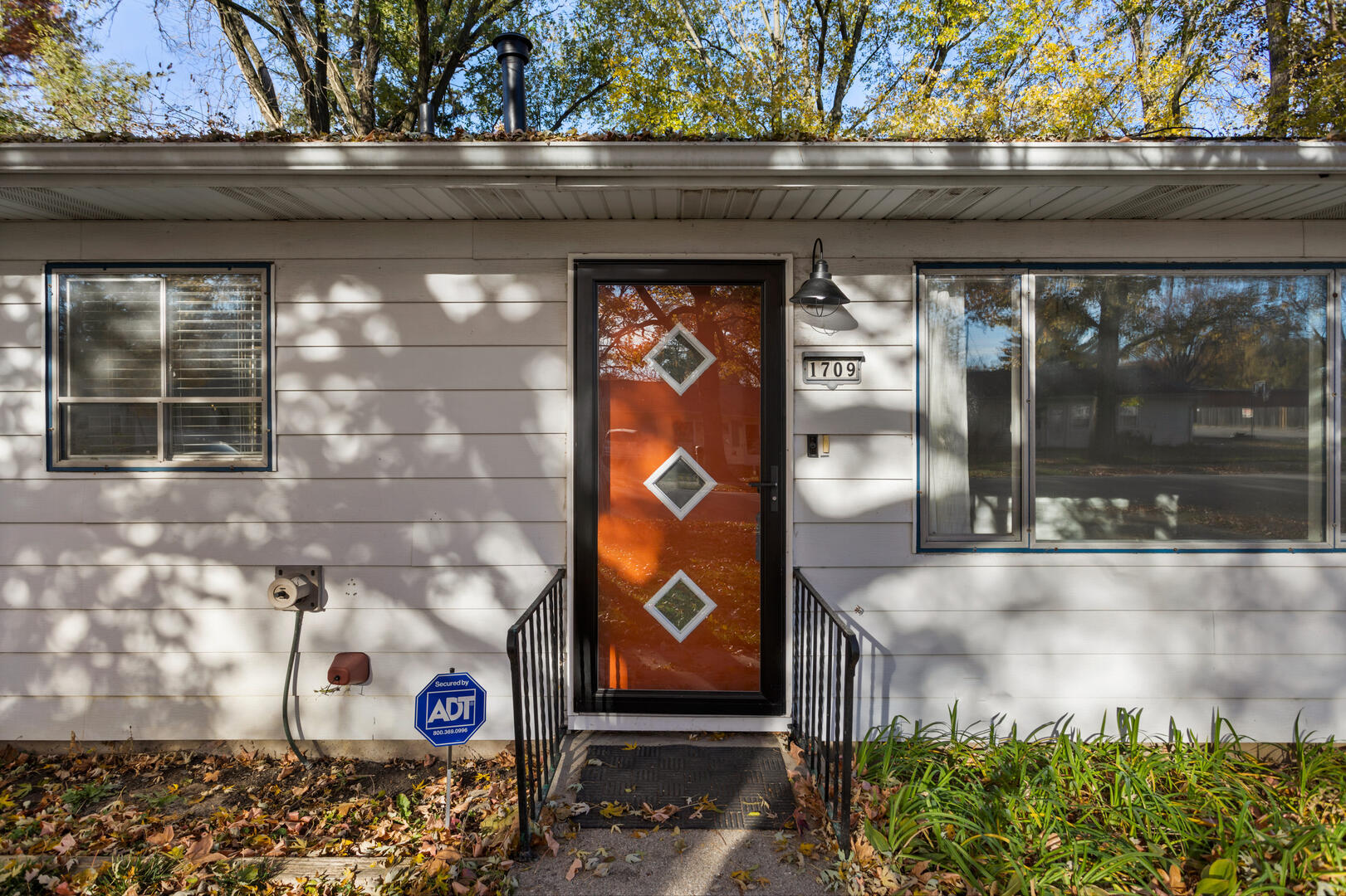 1709 Crescent Drive Champaign, IL 61821 - Photo 21 of 27