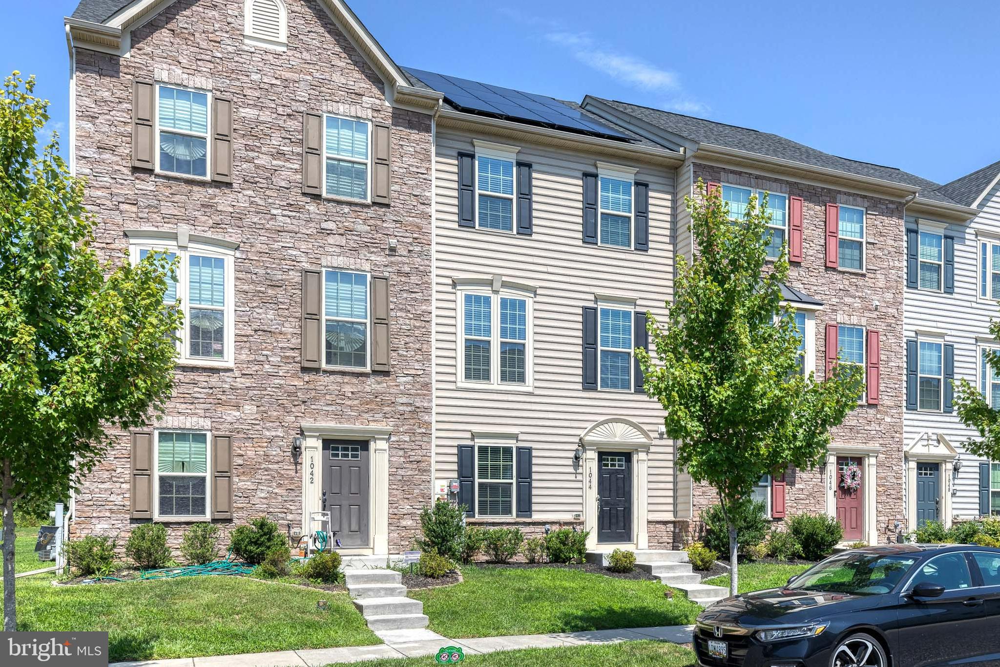 1044 Ramble Run Road Baltimore, MD 21220 - Photo 2 of 28