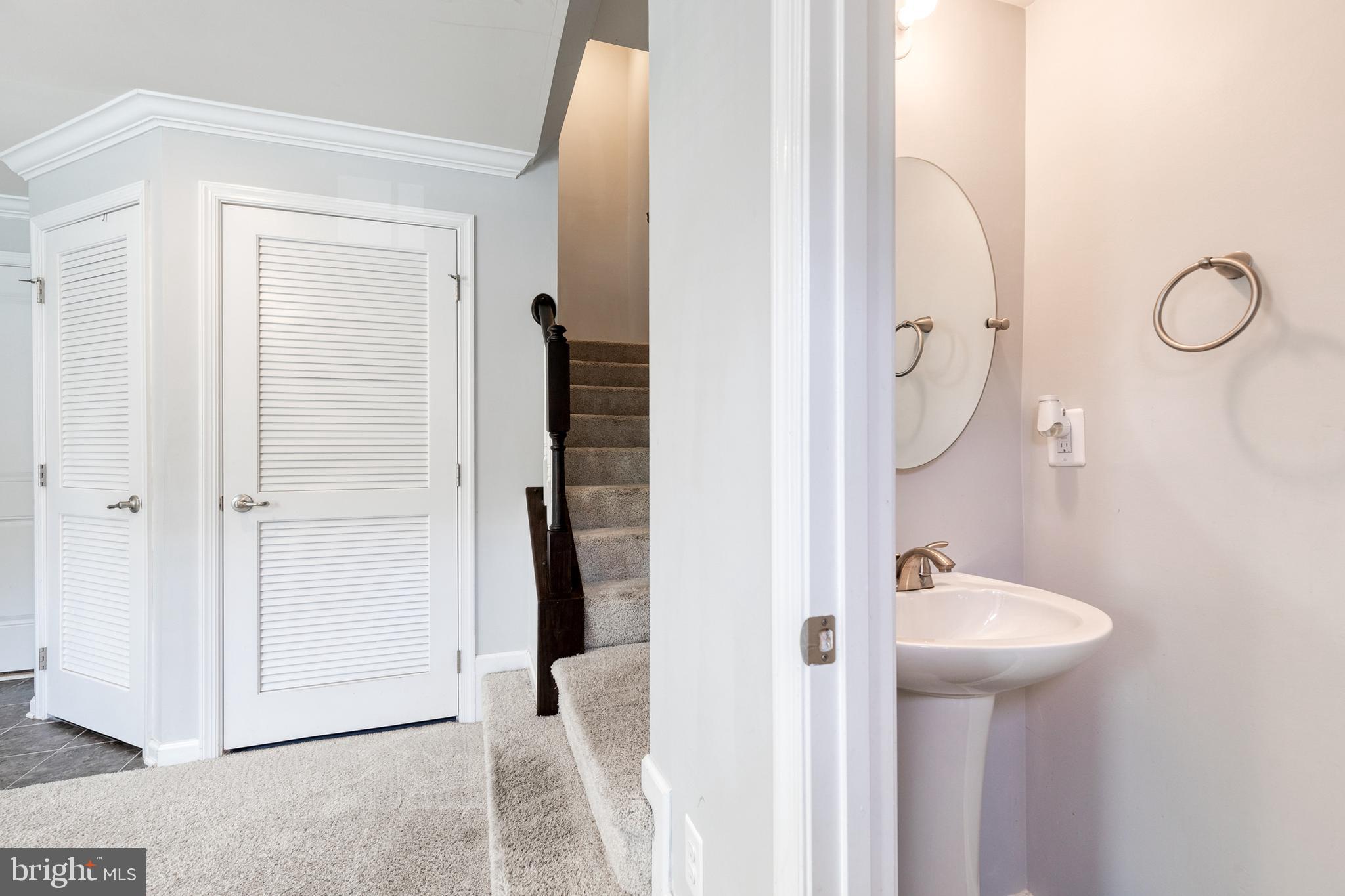 1044 Ramble Run Road Baltimore, MD 21220 - Photo 5 of 28