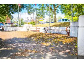 $2,395 | 2 Silver Street, Unit 13, Dover, NH 03820